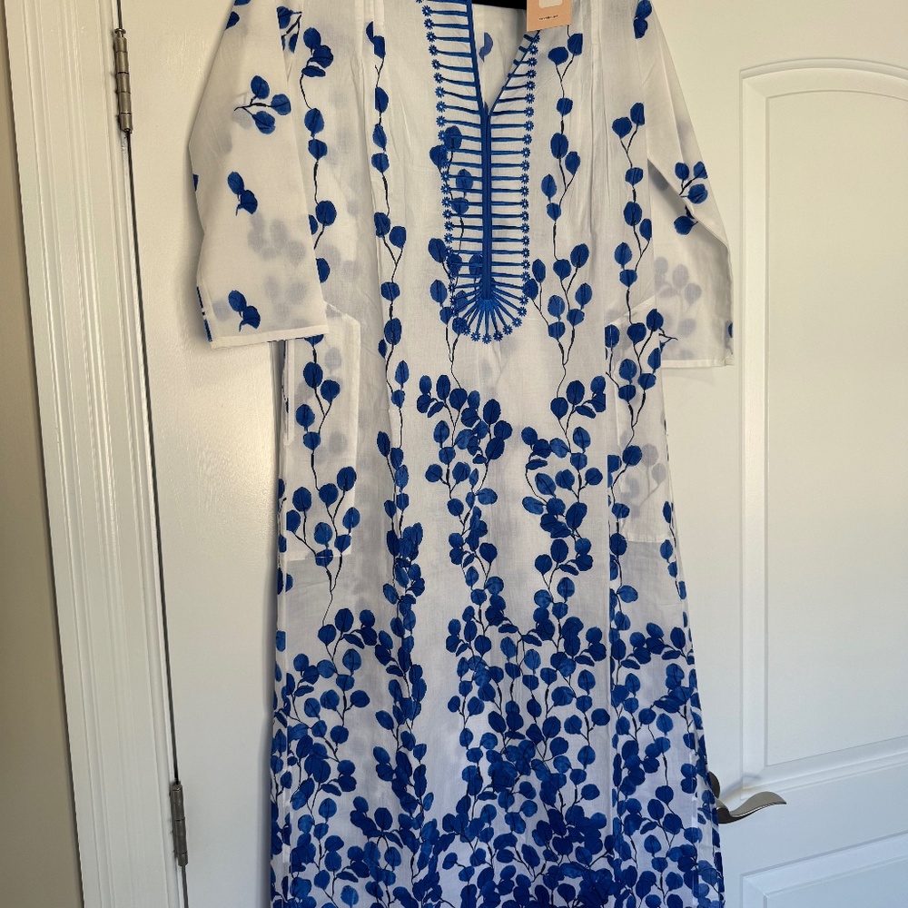 Tuckernuck.  Clorinda Kaftan Leaf